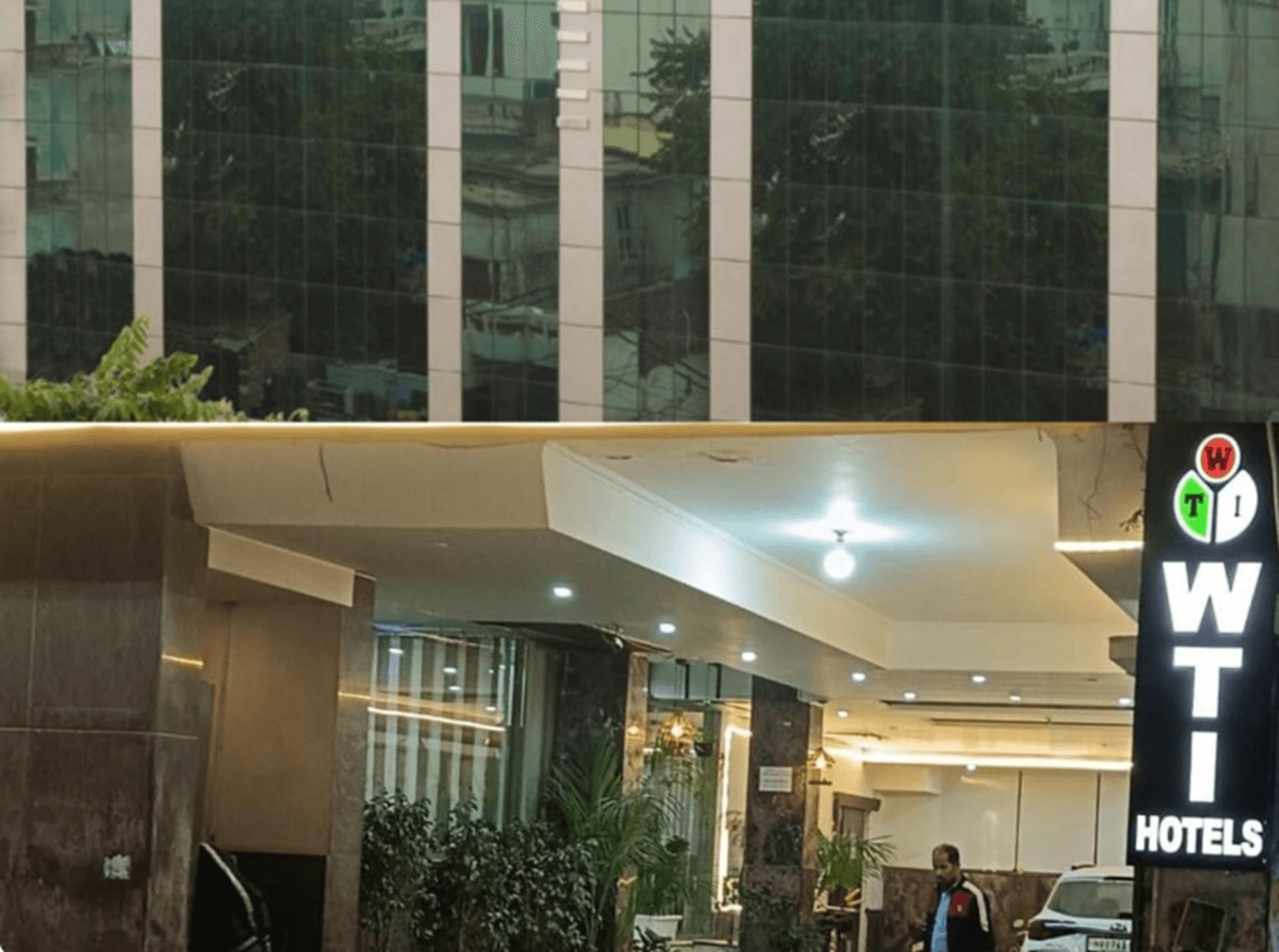 Hotel WTI Airport Grand Delhi