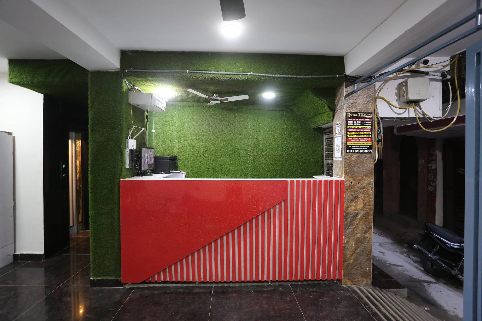 Hotel Twamev Couple Friendly Laxmi Nagar Hotel Twamev Couple Friendly Laxmi Nagar