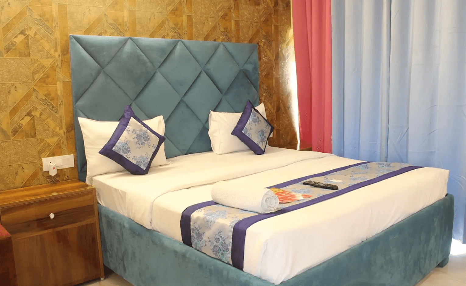 Hotel Kaushambhi Grand Hotel Kaushambhi Grand