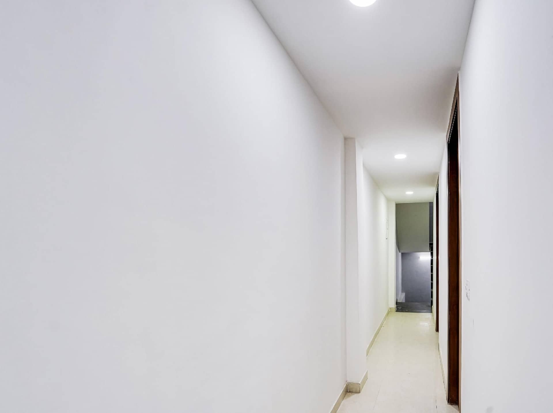 Super Townhouse Morden Town