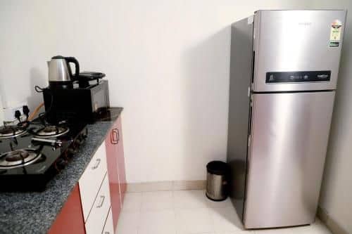 ฟอร์จูน โฮม เซอร์วิส อพาร์ตเมนต์ 3BHK อี-28 ซาเกต 1B ฟอร์จูน โฮม เซอร์วิส อพาร์ตเมนต์ 3BHK อี-28 ซาเกต 1B