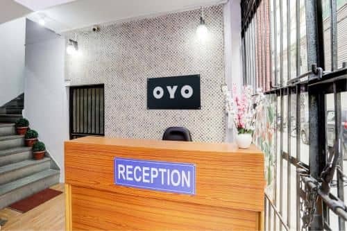 Super Hotel O Green Park Residency