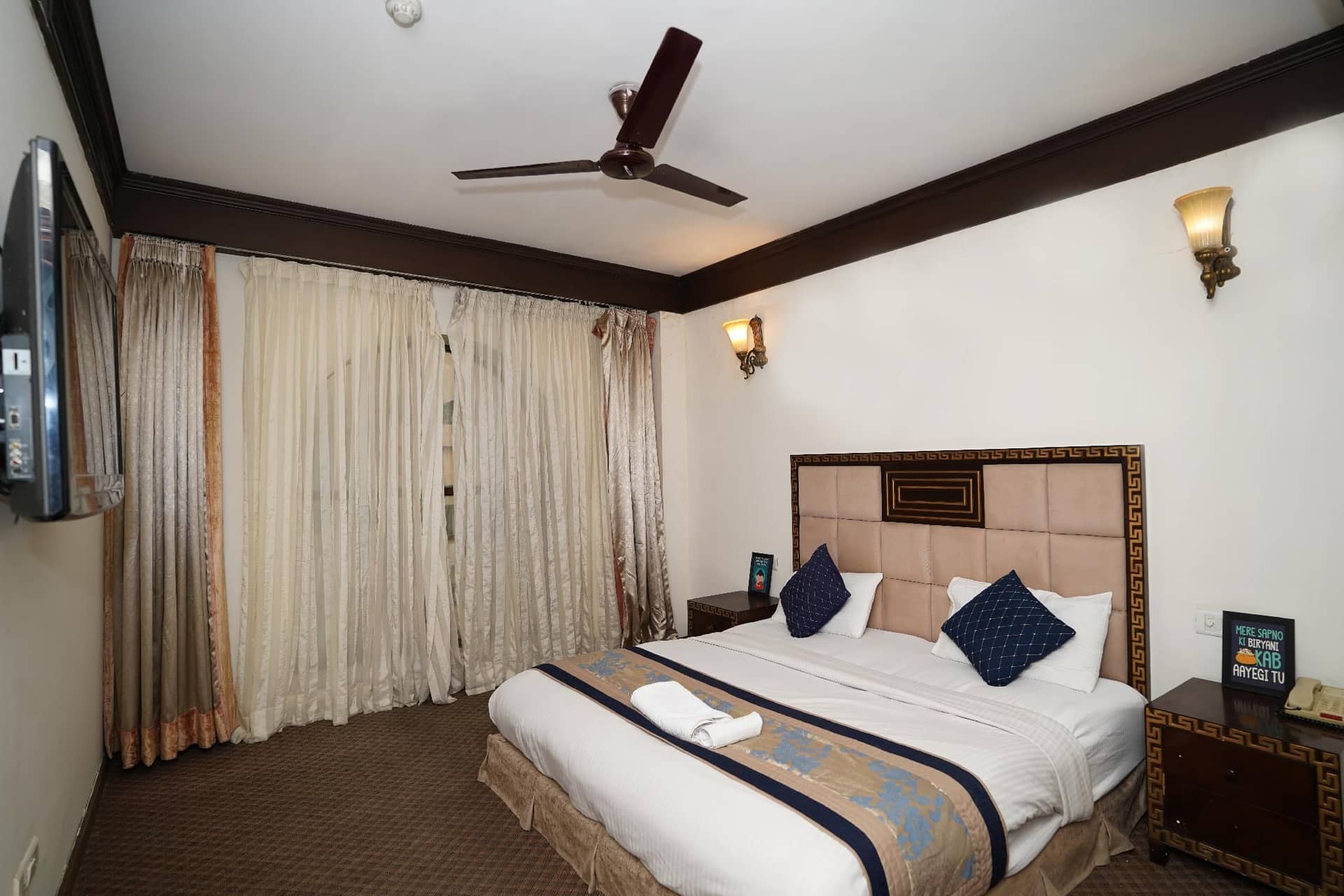 Lyf Corporate Suites - New Friends Colony
