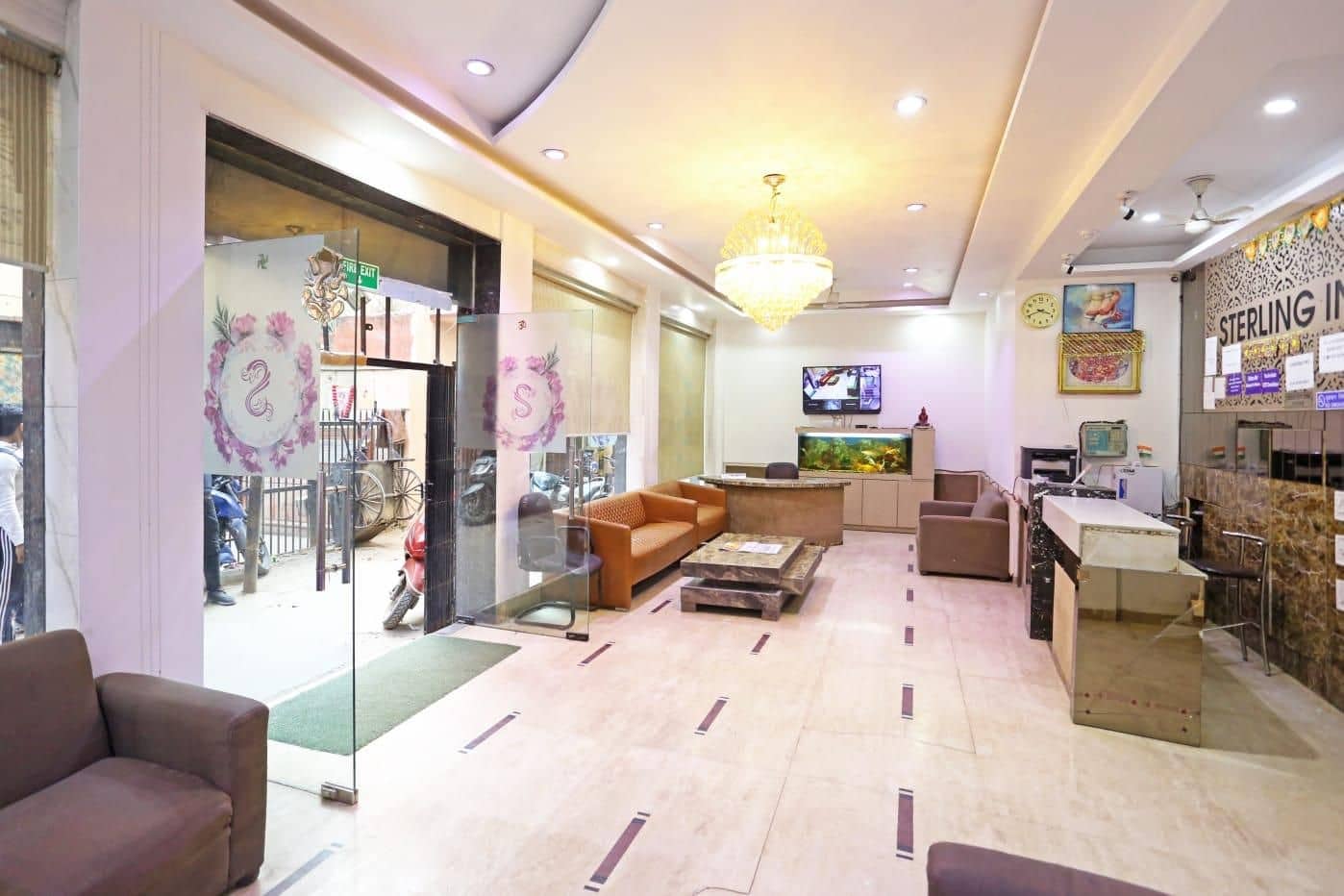 โรงแรม สเตอร์ลิง อิน อินน์ โรงแรม สเตอร์ลิง อิน อินน์