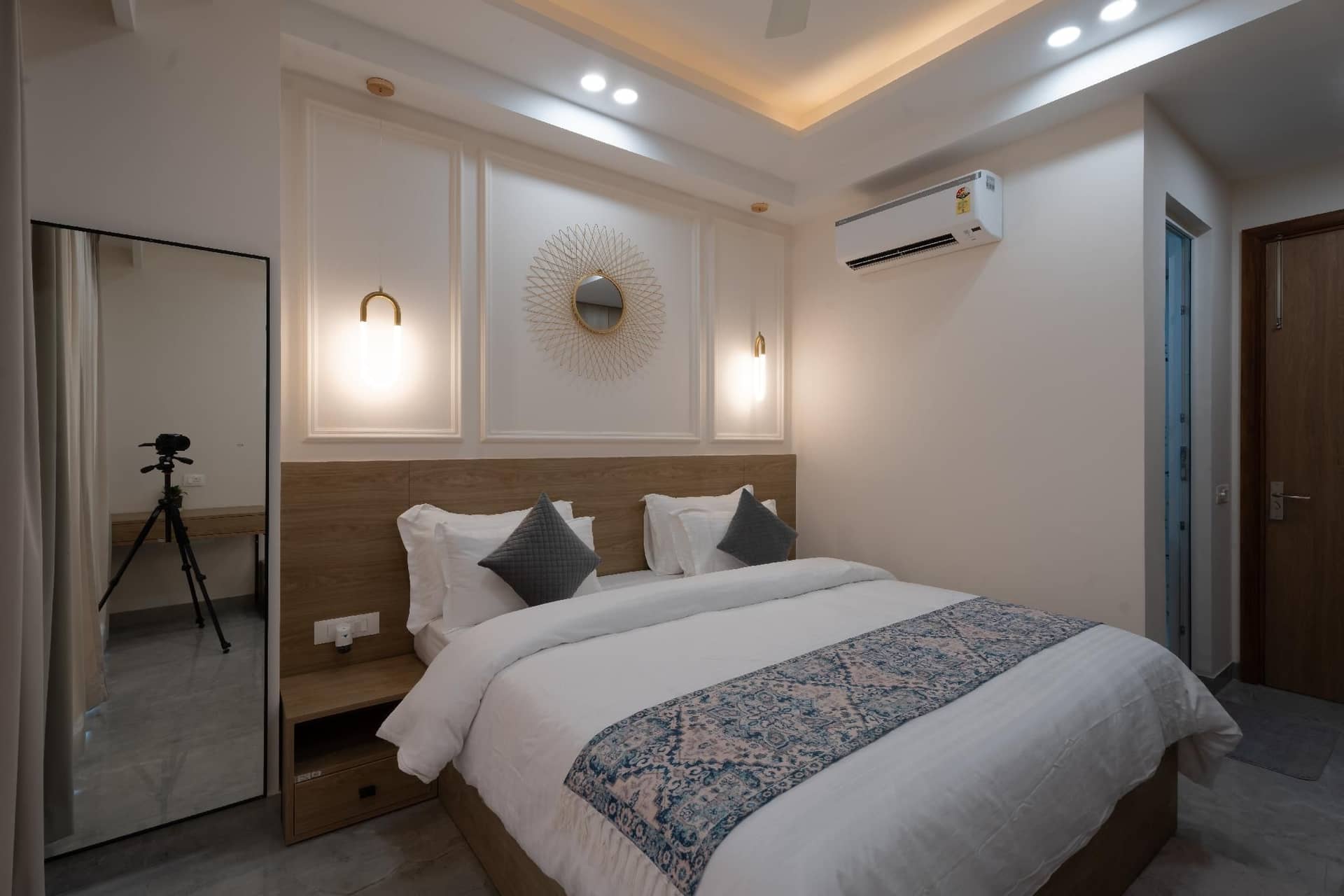 Elegent Studio On Golf Course Road @ Sterling