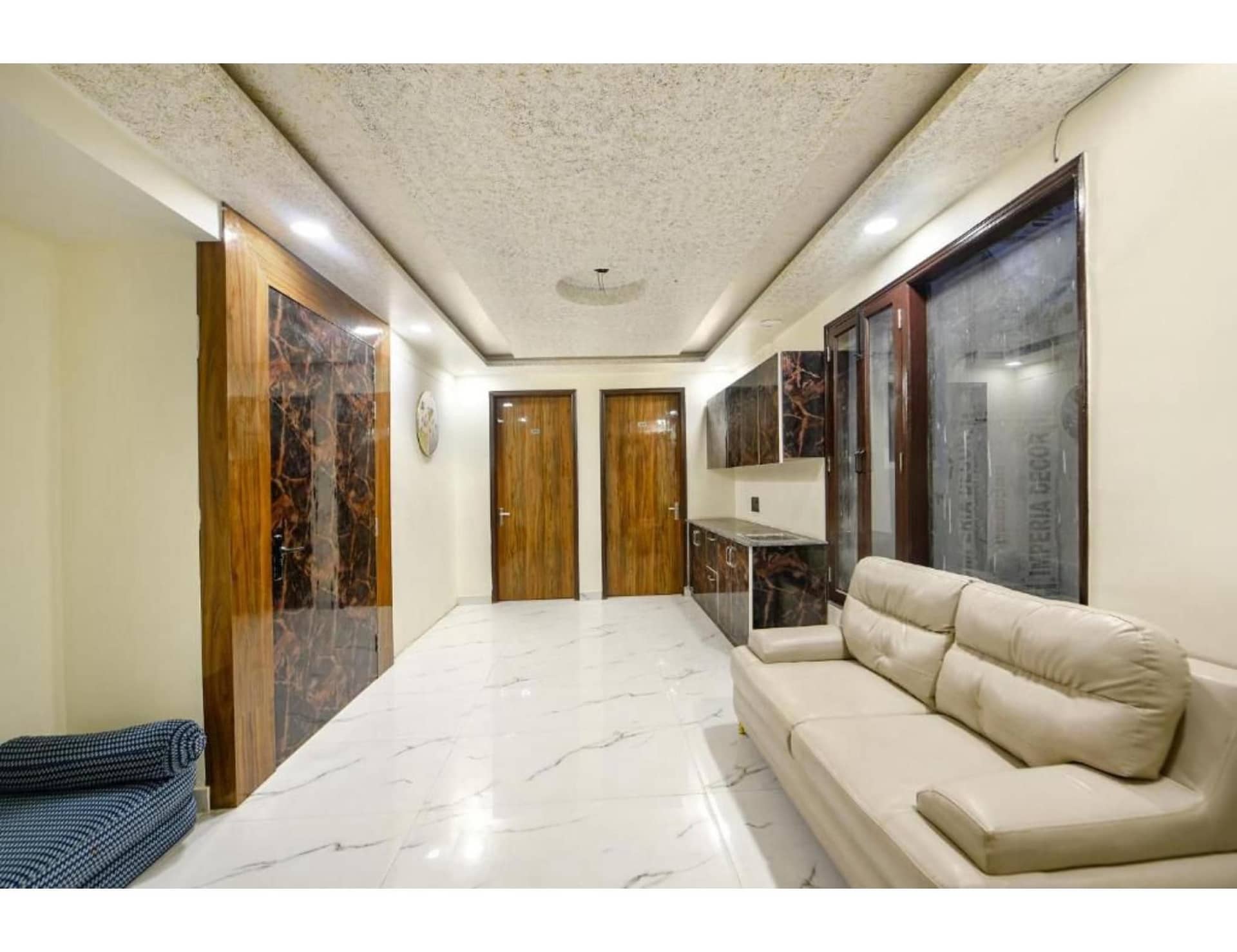 DM 1664 Premium Stay near Unitech Cyber Park DM 1664 Premium Stay near Unitech Cyber Park