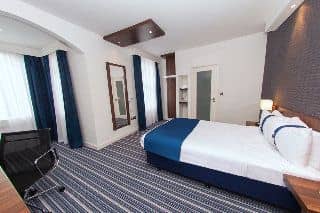 Holiday Inn Express Hoylake