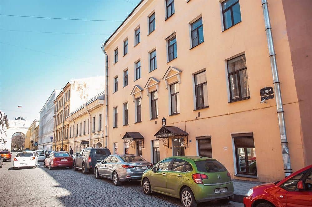 Grand Mark Hotel