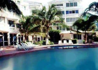 Maralisa Beach Club Maralisa Beach Club