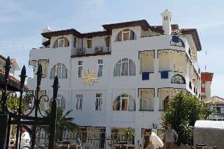 Sunbird Apart Hotel