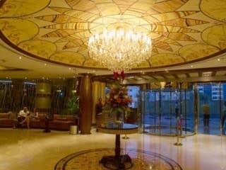 Flora Grand