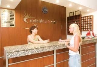 Selenium Hotel