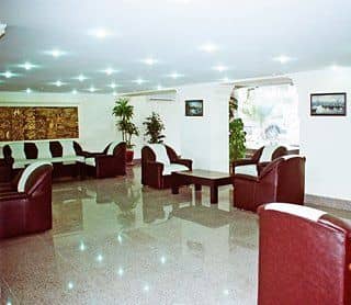 Club Acacia Hotel