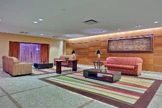 Crowne Plaza Toronto Airport