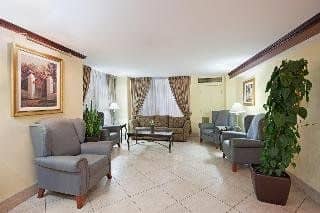 Holiday Inn Express Hotel & Suites Centre Ville