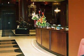 Executive Airport Plaza & Conference Centre Executive Airport Plaza & Conference Centre