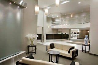 Super 8 Hotel Downtown Toronto