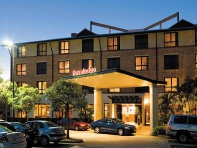 Travelodge Garden City Brisbane