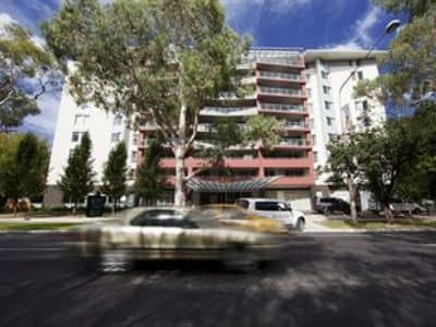 Clifton Suites On Northbourne
