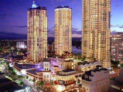 Towers Of Chevron Renaissance (apartmts) Towers Of Chevron Renaissance (apartmts)