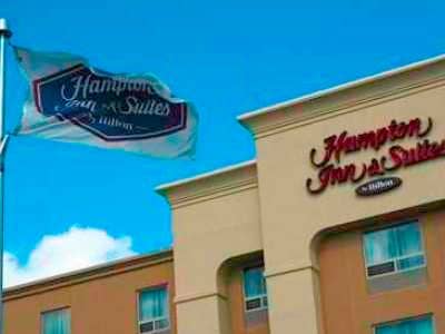 Hampton Inn And Suites Edmonton West