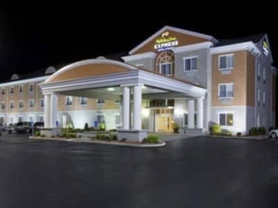 Holiday Inn Express 1000 Islands Holiday Inn Express 1000 Islands