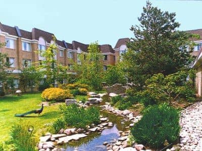 Sandalwood Suites Toronto Airport Sandalwood Suites Toronto Airport