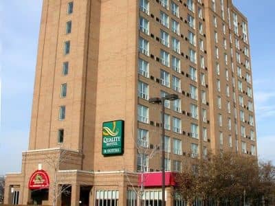 Quality Hotel and Suites Airport East