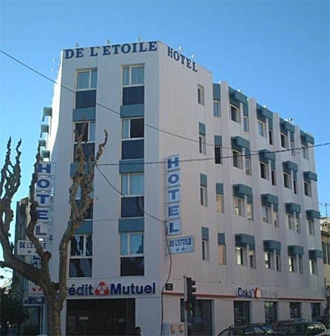 De L'Etoile De L'Etoile