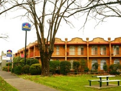 Cathedral Motor Inn
