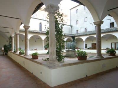 Il Chiostro Di Pienza Il Chiostro Di Pienza