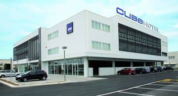 Cube Cube