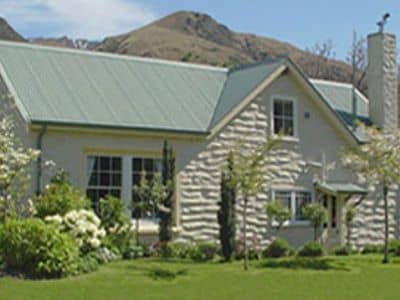 Old Villa Homestay Bed And Breakfast