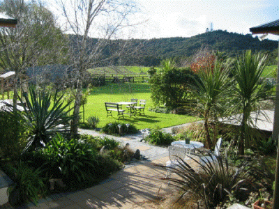 Calico Lodge Bed And Breakfast