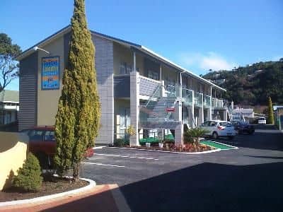 Du Pont Motel