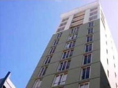 Central Stratford Apartment