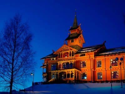 Holmenkollen Park Rica