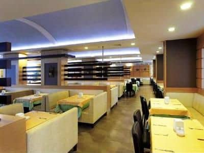 Julian Club Hotel And Apartments