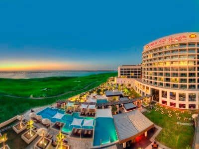 Crowne Plaza Yas Island (Deluxe)