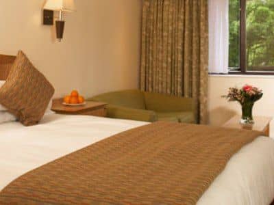 Redwood Hotel And Country Club