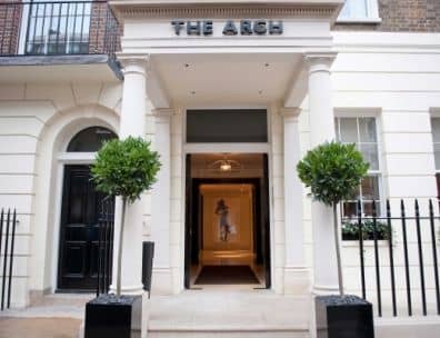 Arch (Deluxe Rooms)