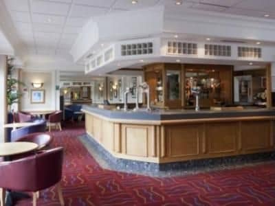 Holiday Inn Luton South M1, Jct 9 Holiday Inn Luton South M1, Jct 9