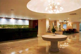 Courtyard By Marriott Cancun
