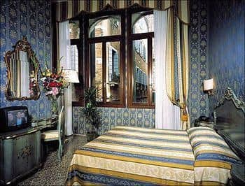 HOTEL NOEMI