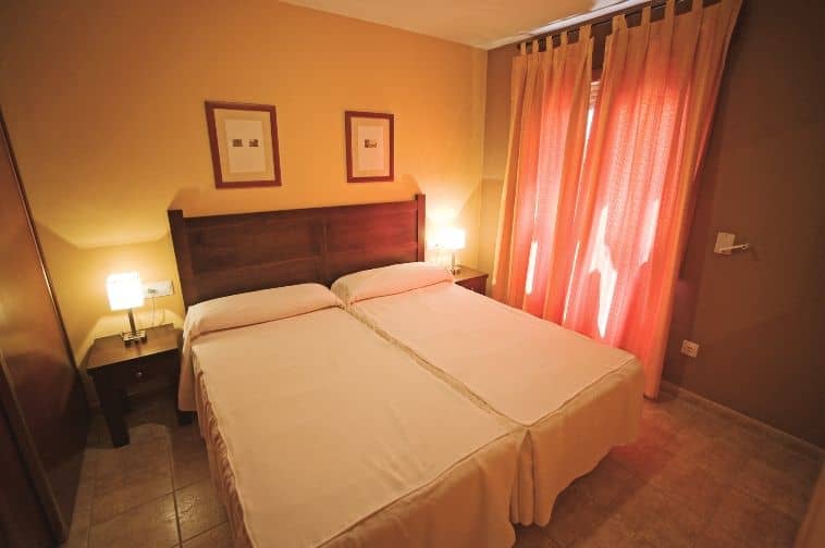 DOMUS SELECTA APARTAMENTOS LA TRUFA NEGRA DOMUS SELECTA APARTAMENTOS LA TRUFA NEGRA