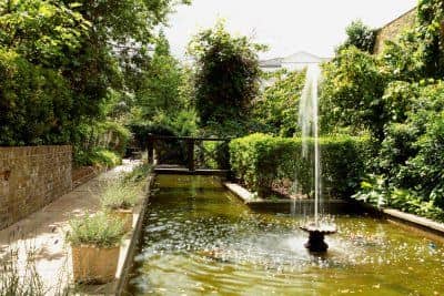 Kensington Close Hotel