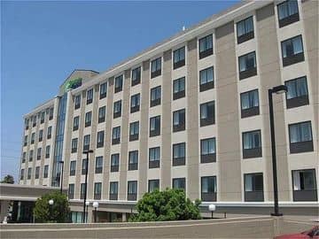 Holiday Inn Express Los Angeles - LAX Airport