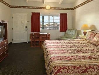 DAYS INN COSTA MESA/NEWPORT BEACH DAYS INN COSTA MESA/NEWPORT BEACH