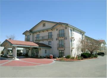 LA QUINTA INN CENTRAL