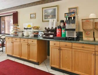 DAYS INN EDGEWOOD